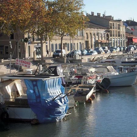 Beaucaire Studio Apartment Екстериор снимка