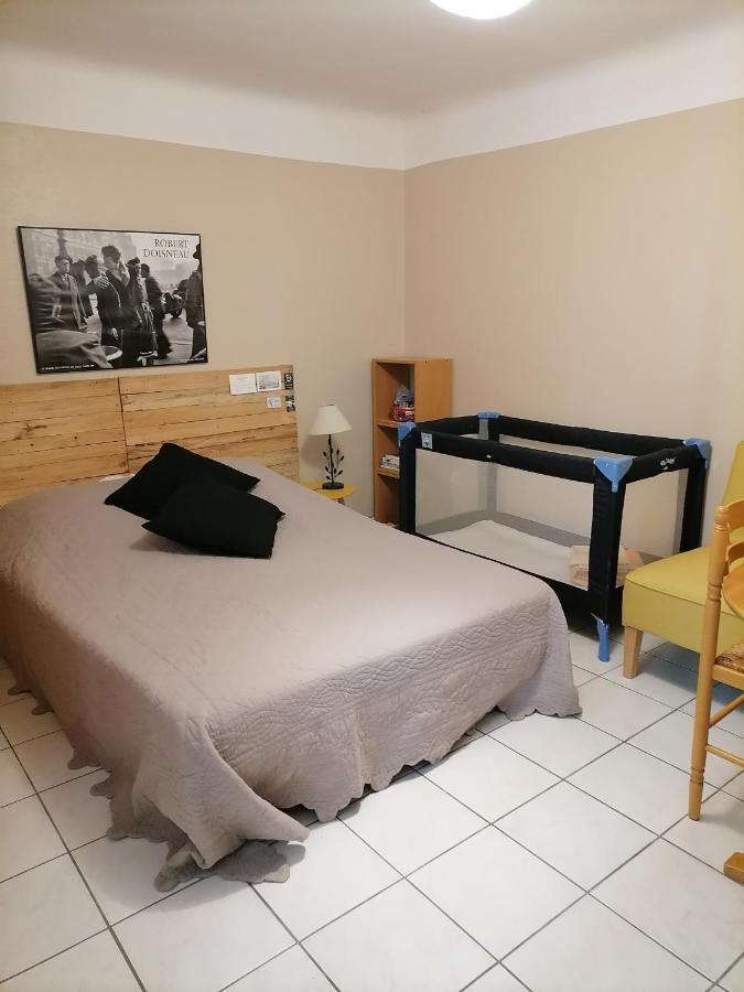 Beaucaire Studio Apartment Екстериор снимка