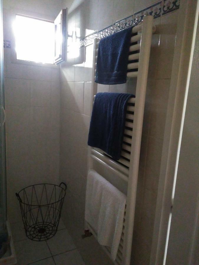 Beaucaire Studio Apartment Екстериор снимка